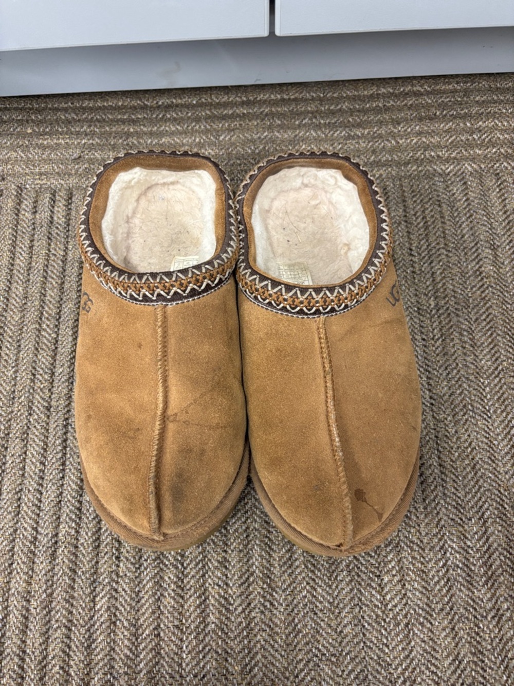 UGG Tasman Slipper Chestnut Suede Shearling-Lined Slip-On, Women’s size 11
